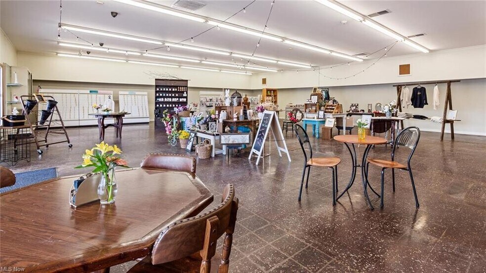 More Photos Of 22 3rd st, Frazeysburg Storefront For Sale