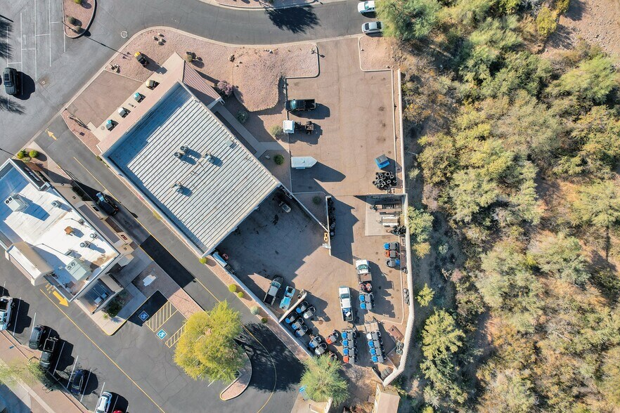 More Photos Of 17212 E Shea Blvd, Fountain Hills Storefront For Sale