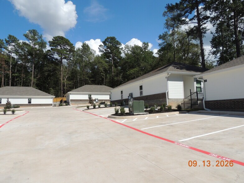 More Photos Of 103 Summer Pl, Huntsville Apartments For Sale