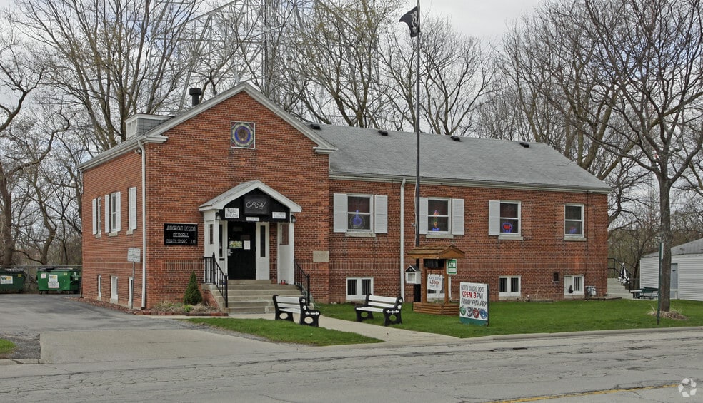 More Photos Of 4121 N Wilson Dr, Milwaukee Lodge Meeting Hall For Lease