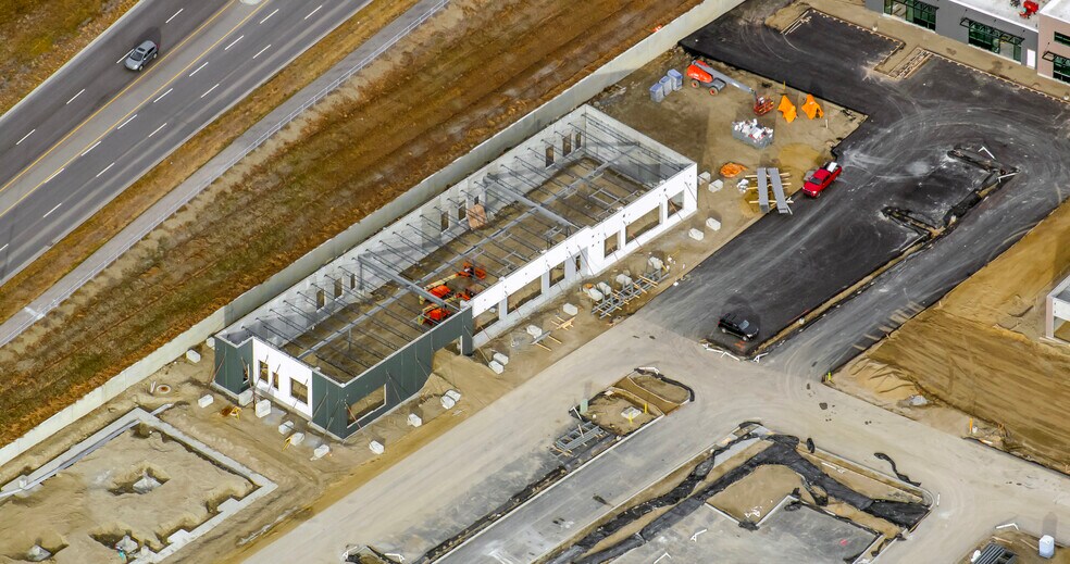 More Photos Of 3105 Main St SW, Airdrie Unknown For Lease