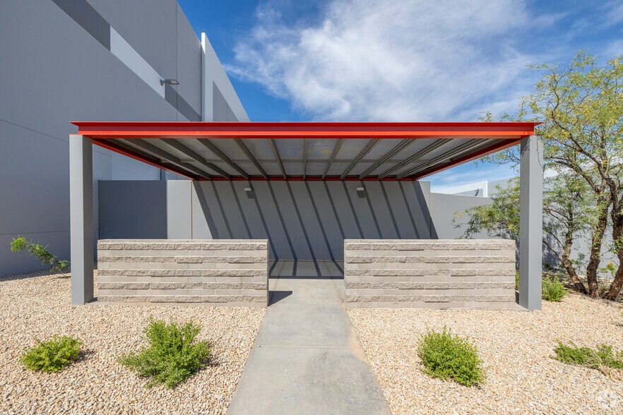 More Photos Of NWC N 7th Ave & W Rose Garden Ln, Phoenix Unknown For Lease