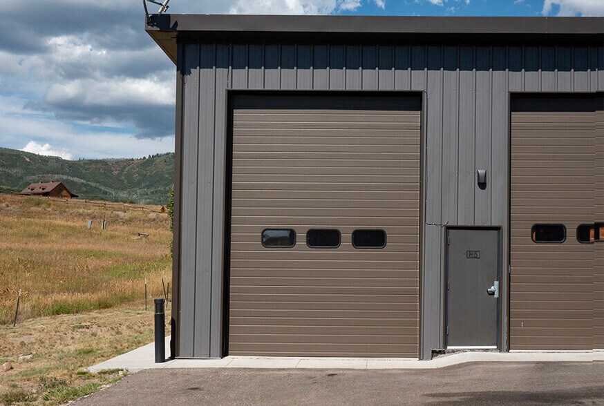 More Photos Of 2535 Aviator Court Unit #H6, Steamboat Springs Industrial For Sale