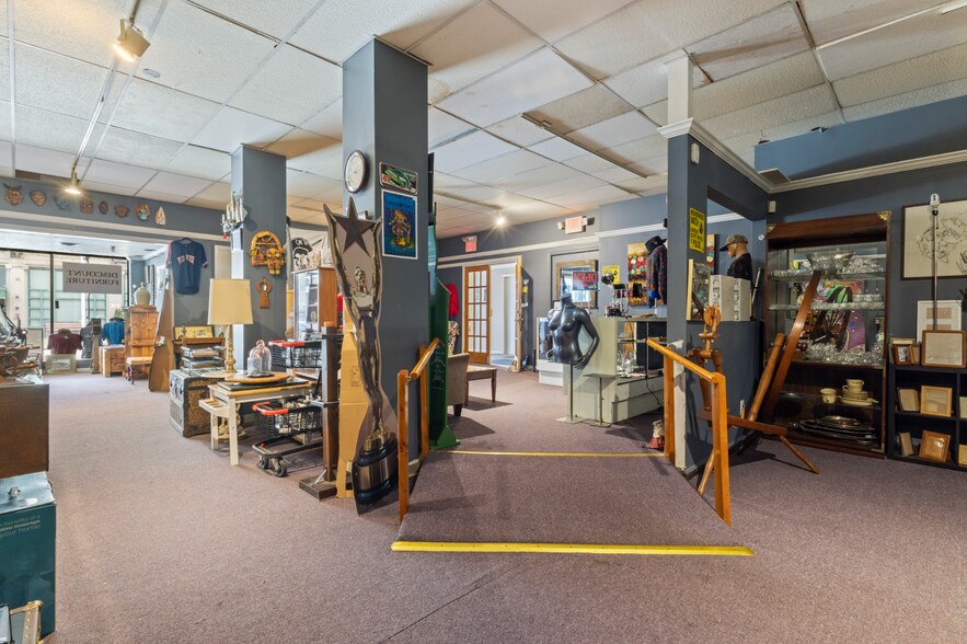 More Photos Of 30-32 S Main St, Attleboro General Retail For Sale