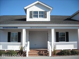 More Photos Of 601 Cedar St, Beaufort Office For Lease