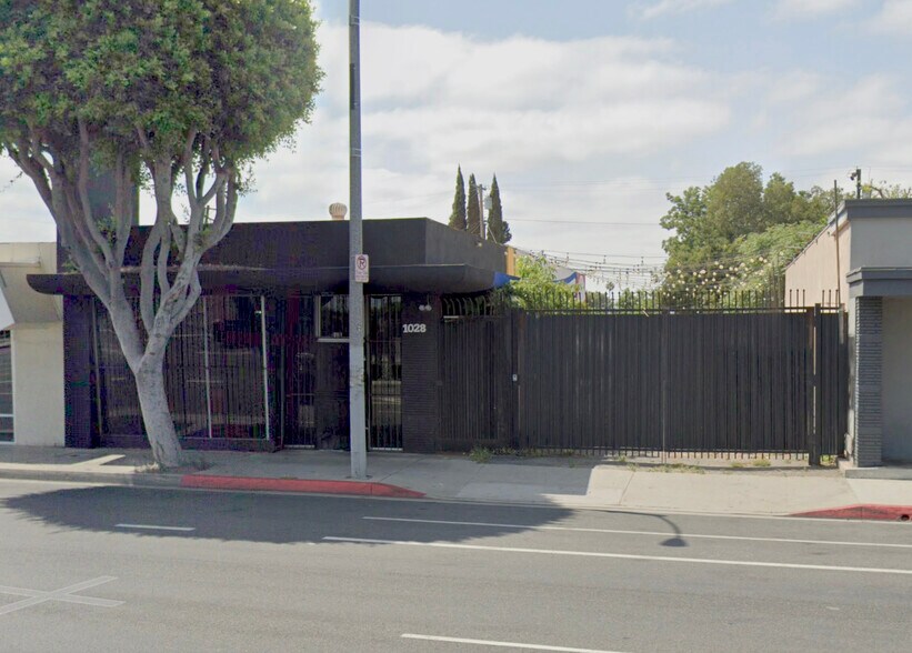Primary Photo Of 1028 E Compton Blvd, Compton Storefront For Sale