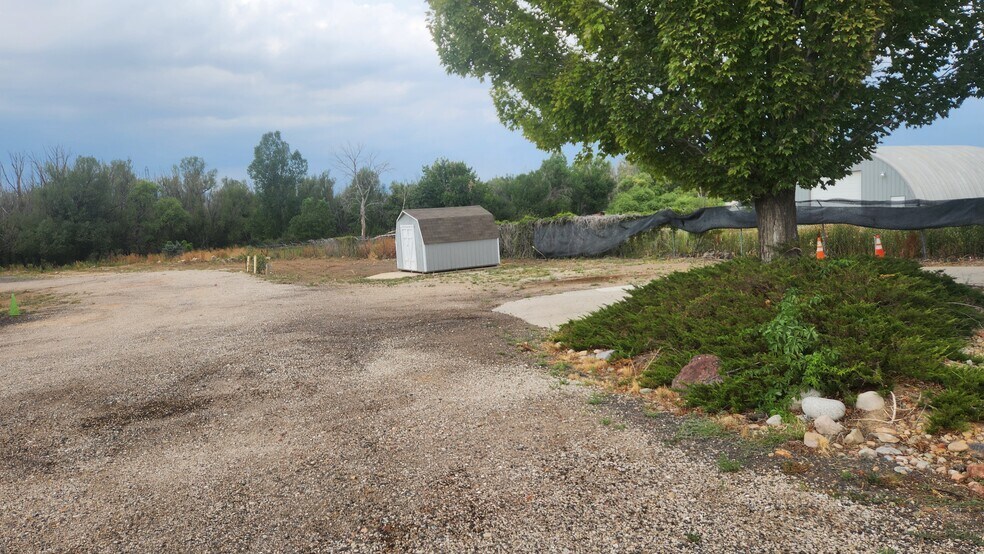 More Photos Of 9761 Titan Park Cir, Littleton Warehouse For Lease