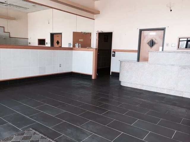 More Photos Of 6308-6356 Hoadly Rd, Manassas General Retail For Lease