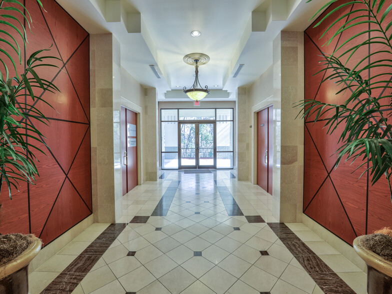 Primary Photo Of 2252 Killearn Center Blvd, Tallahassee Office For Lease