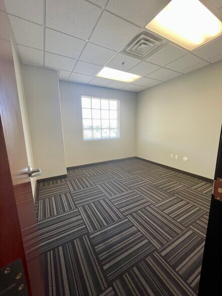 More Photos Of 3283 E Warm Springs Rd, Las Vegas Medical For Sale