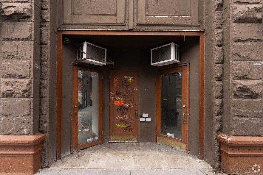 More Photos Of 435 9th St, Brooklyn Office For Lease