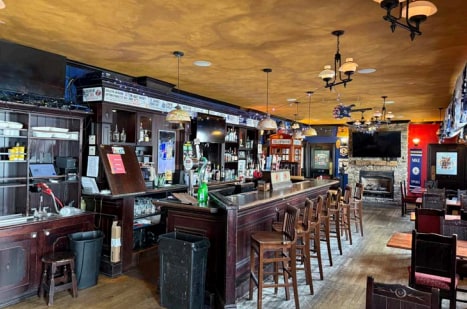 More Photos Of 1850 N Water St, Milwaukee Restaurant For Sale