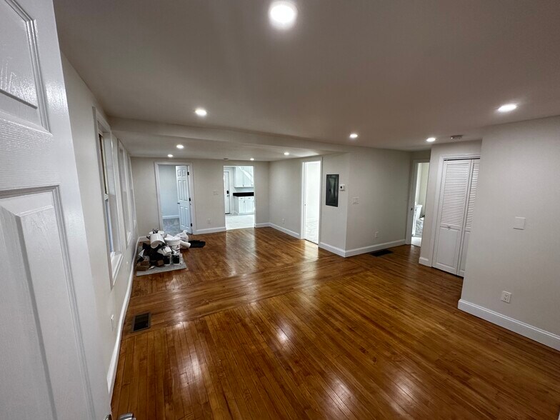 More Photos Of 36 Church St, West Boylston Multifamily For Sale