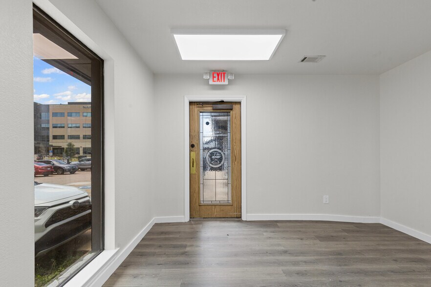 More Photos Of 601 Omega Dr, Arlington Medical For Lease