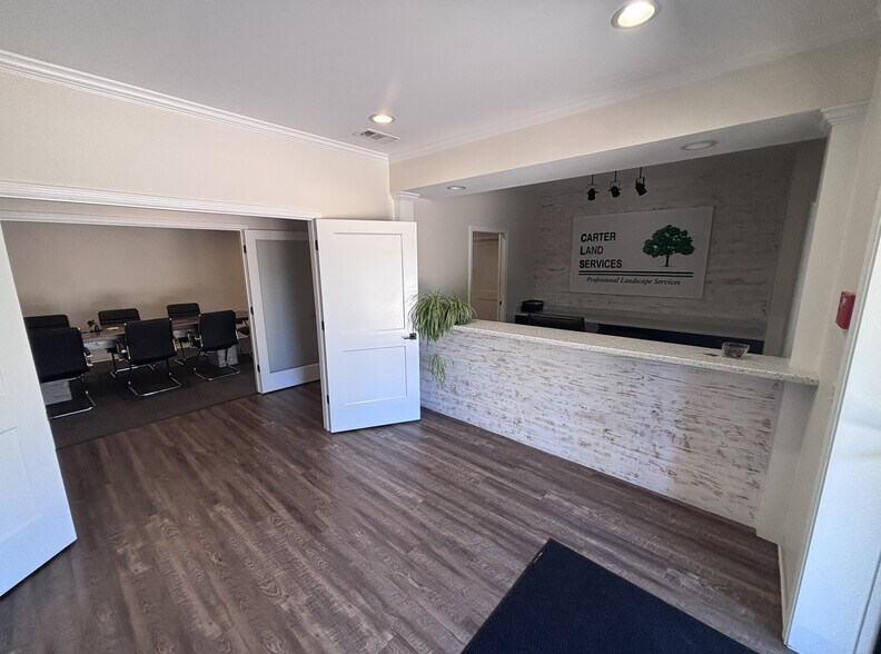 More Photos Of 1025 Commercial Dr, Brunswick Industrial For Lease