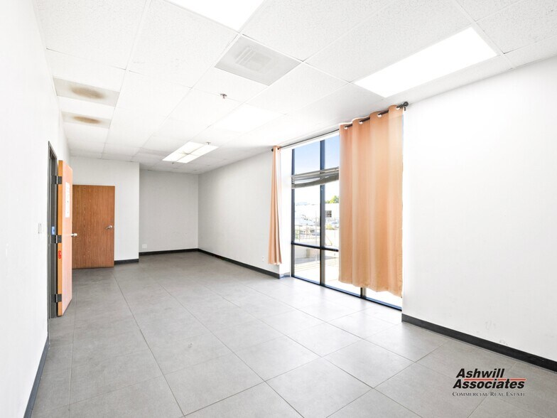 More Photos Of 5455 E La Palma Ave, Anaheim Manufacturing For Lease