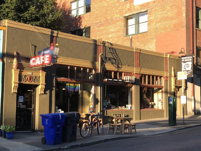 Primary Photo Of 1212-1218 NW Glisan St, Portland Storefront For Sale