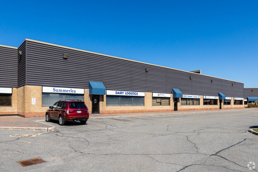 More Photos Of 2615 Lancaster Rd, Ottawa Warehouse For Lease