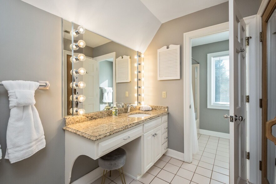 More Photos Of 112 Blue Chickory Ln, Nellysford Specialty For Sale