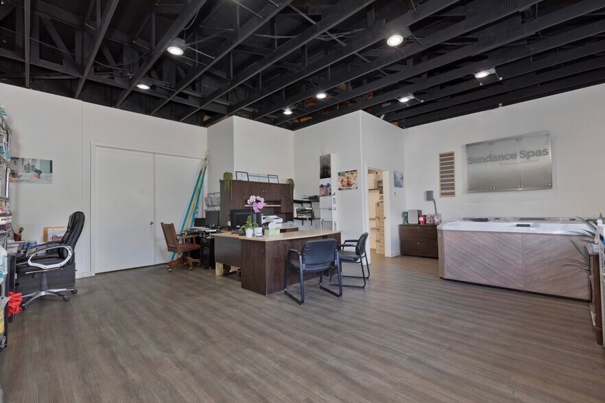 More Photos Of 100 Sierra Rd S1 park, Mammoth Lakes Industrial For Sale