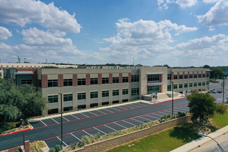 More Photos Of 5818 Farinon Dr, San Antonio Unknown For Lease