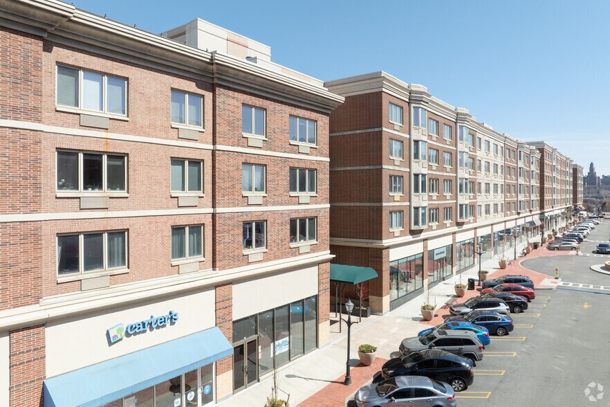 More Photos Of 225 River Rd, Edgewater Unknown For Lease