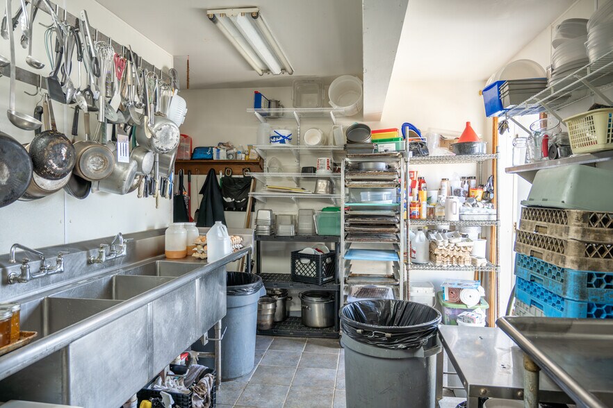 More Photos Of 26225 State Highway 71, Wilton Specialty For Sale
