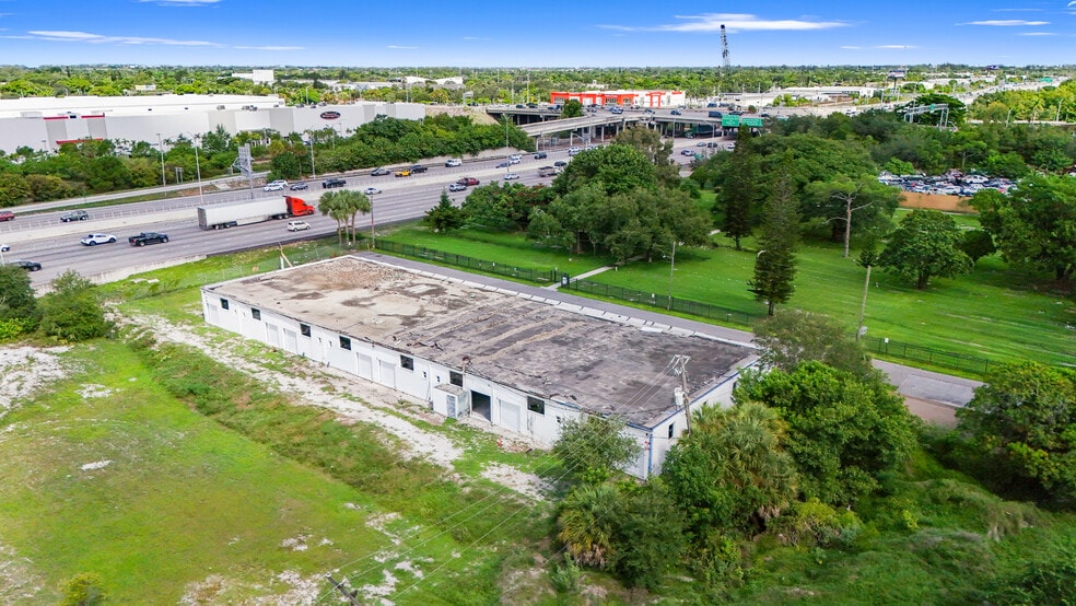 More Photos Of 1920-1932 NW 9th St, Fort Lauderdale Light Manufacturing For Lease