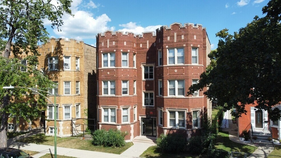 Primary Photo Of 9017 S Bishop St, Chicago Apartments For Sale