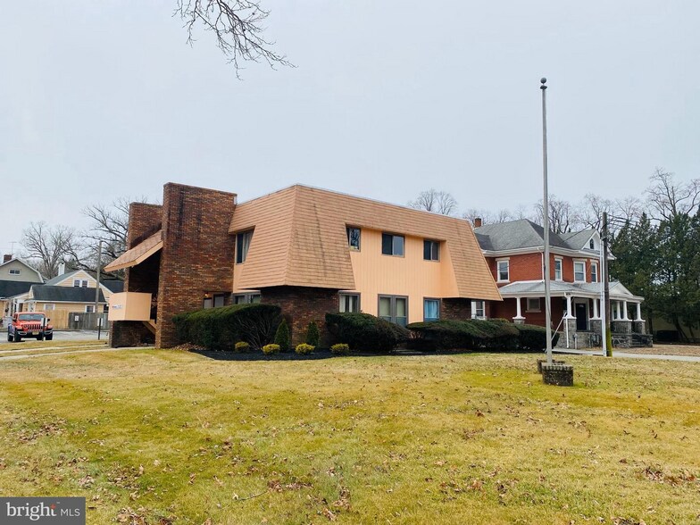 Primary Photo Of 1071 E Landis Ave, Vineland Medical For Sale