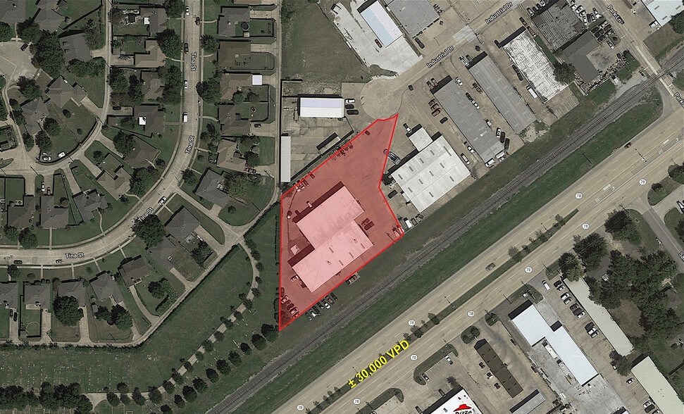 More Photos Of 6300 Industrial Dr, Sachse Warehouse For Sale