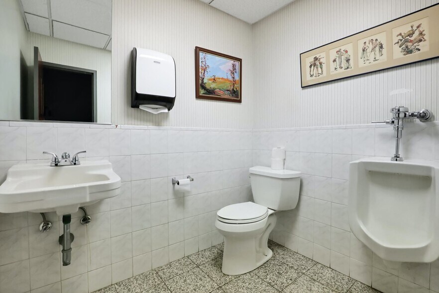 More Photos Of 45 N Village Ave, Rockville Centre Office For Sale