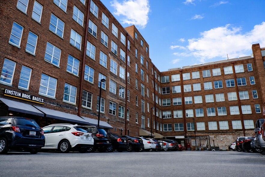 More Photos Of 800 Peachtree St NE, Atlanta Apartments For Lease