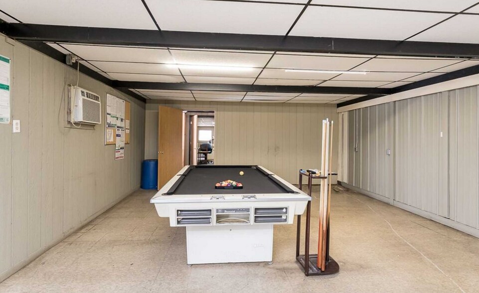More Photos Of 8630 Storey Rd, Belding Industrial For Sale