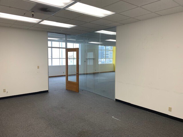 More Photos Of 1728-1730 Franklin St, Oakland Office For Lease