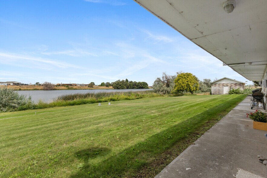 More Photos Of 510 Fig St, Moses Lake Apartments For Sale