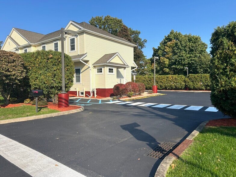 More Photos Of 85 Hopper Ave, Waldwick Medical For Sale
