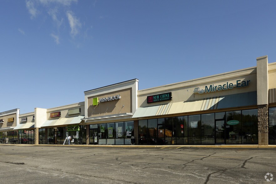 More Photos Of 710-754 Perry Ave, Big Rapids Unknown For Lease