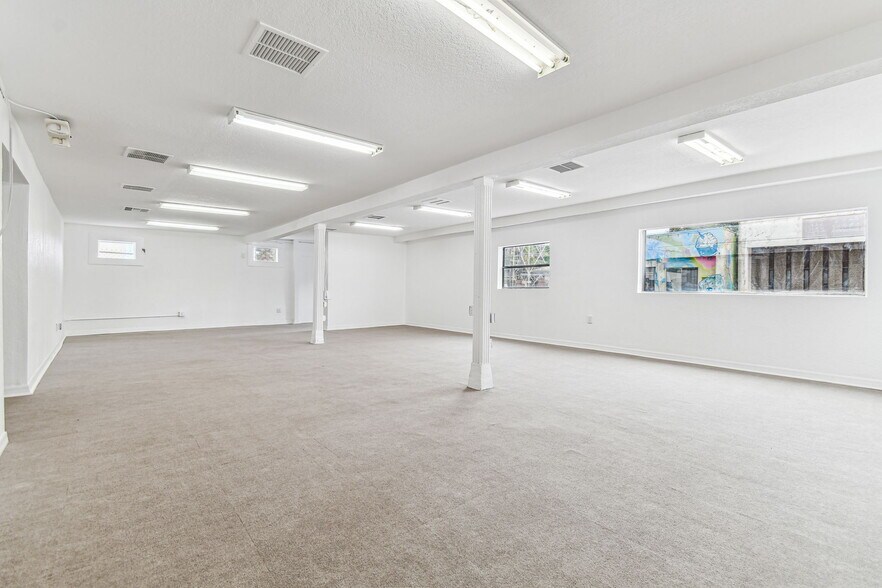 More Photos Of 5138 N Florida Ave, Tampa Freestanding For Sale