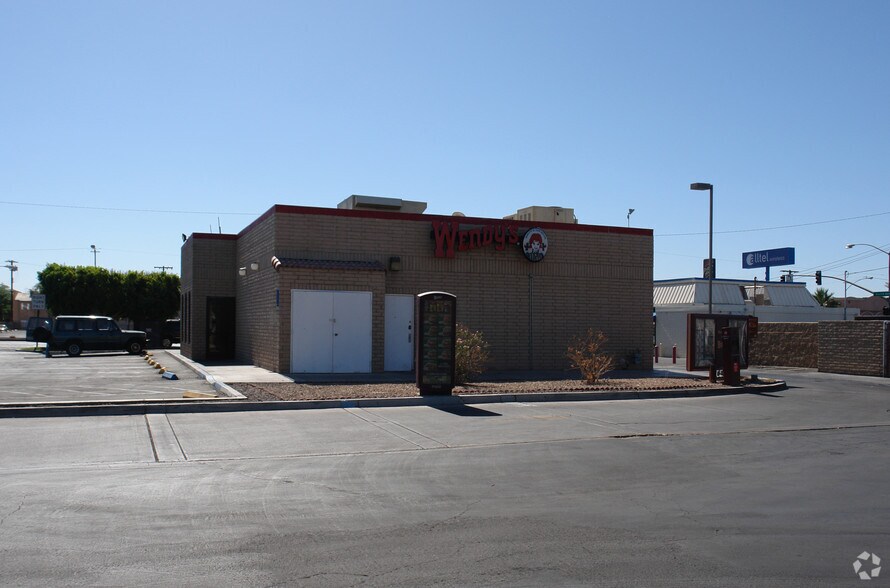 More Photos Of 740 N Imperial Ave, El Centro Fast Food For Sale