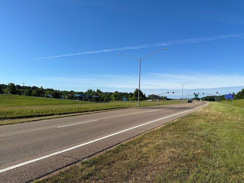 More Photos Of W Side Hwy 12 E, Starkville Freestanding For Lease