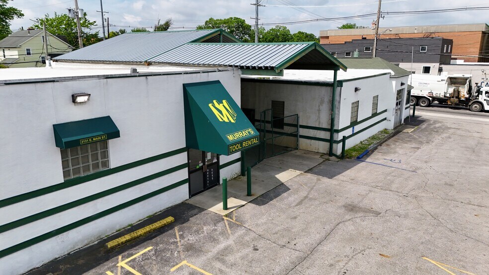 More Photos Of 3143 E Main St, Columbus Freestanding For Sale