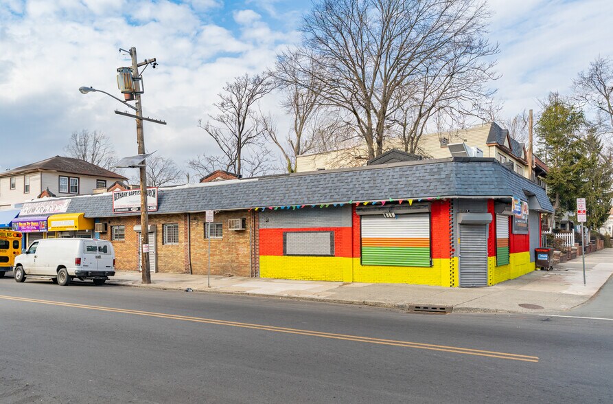 More Photos Of 203-205 Alexander St, Newark Storefront For Sale