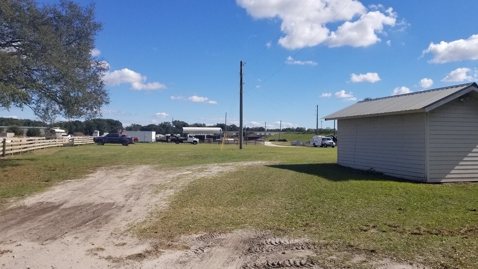 More Photos Of NE Lee St, Wildwood Land For Sale