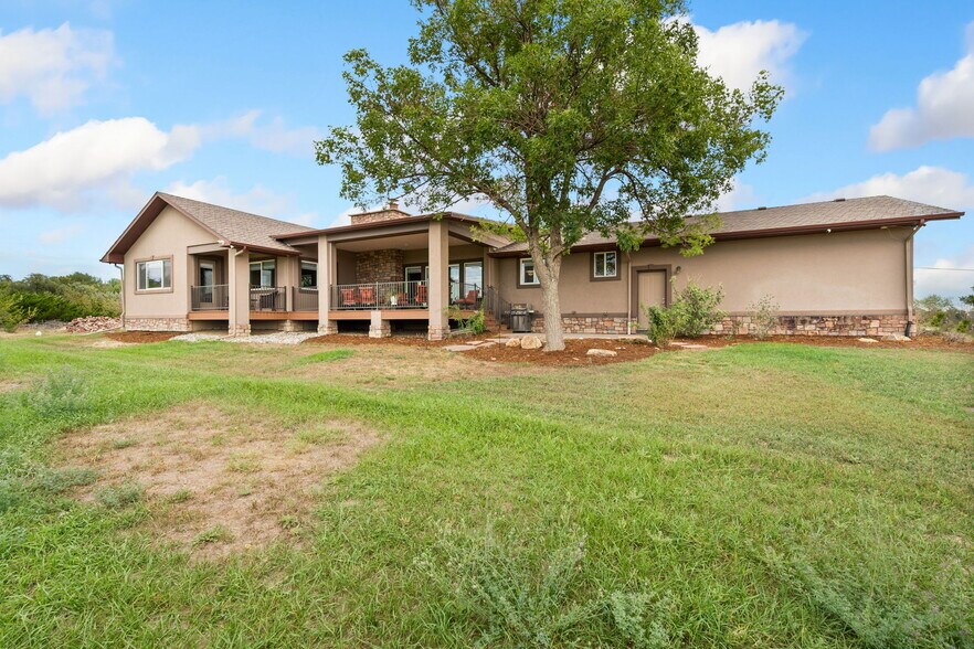 More Photos Of 13299 E County Line Rd, Longmont Flex For Sale