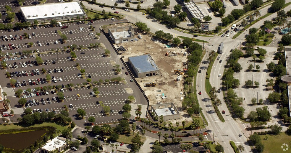 More Photos Of 4702-4706 Millenia Plaza Way, Orlando Freestanding For Lease