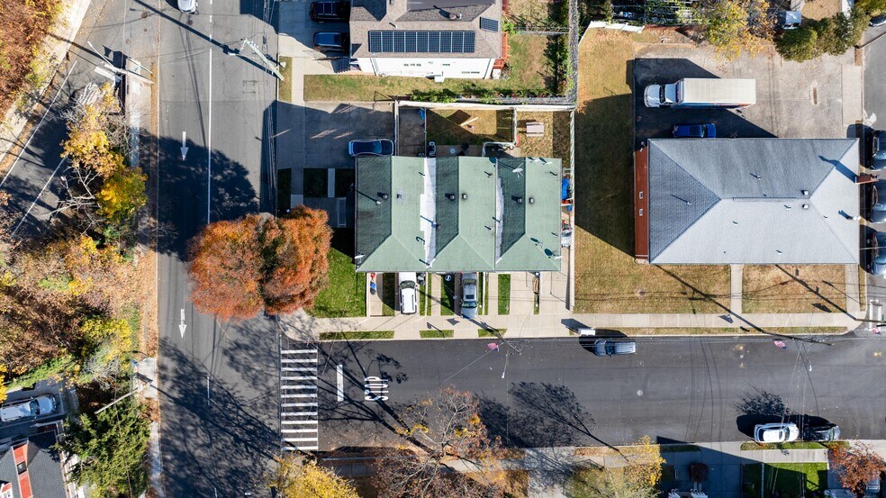 More Photos Of 820 Richmond Rd, Staten Island Apartments For Sale