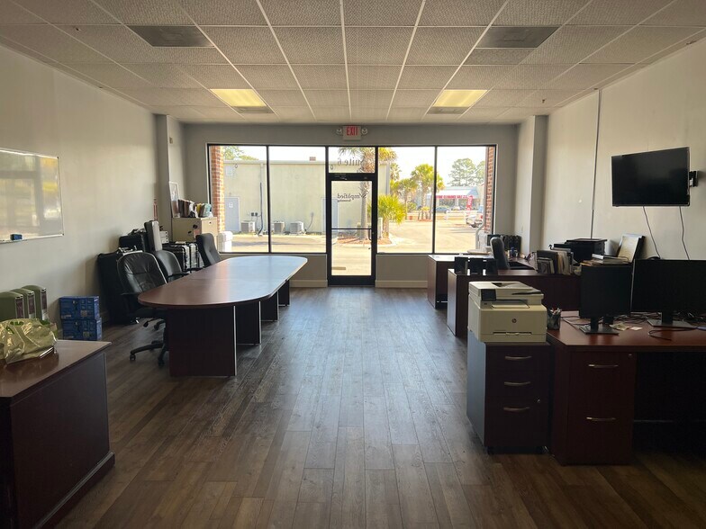 More Photos Of 2126 Highway 9 E, Longs Office For Sale