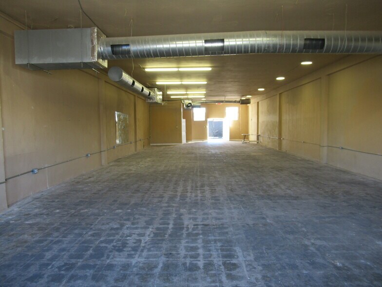 More Photos Of 1638 E Compton Blvd, Compton Freestanding For Sale