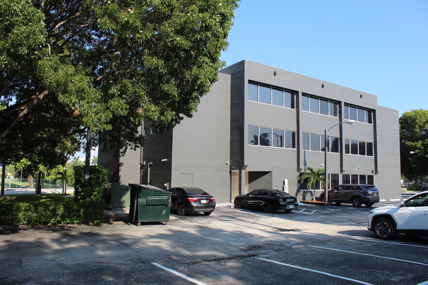 More Photos Of 4001 NW 97th Ave, Doral Coworking Space